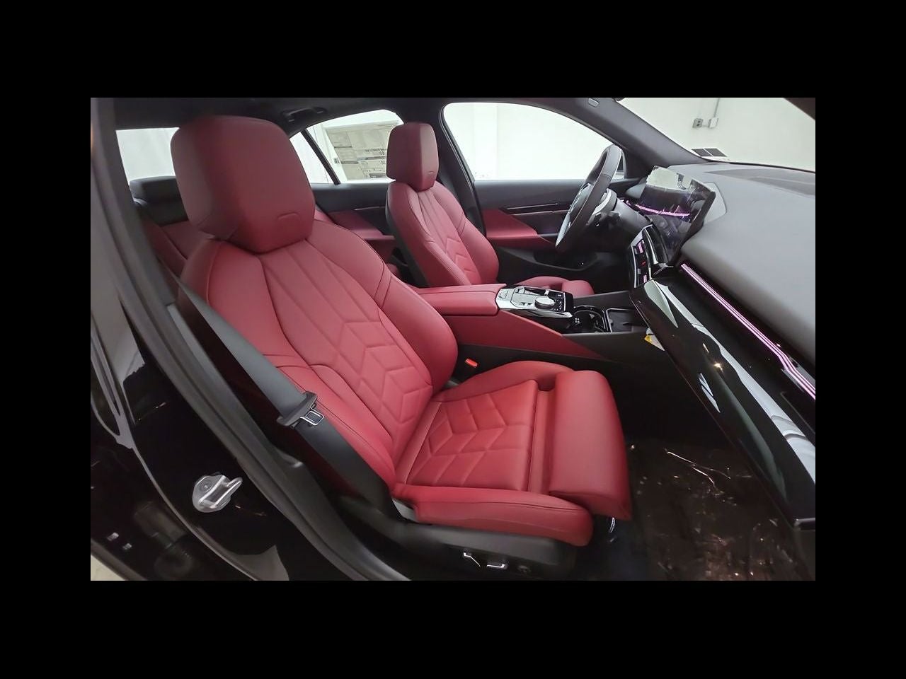 2025 BMW 5 Series 530i xDrive