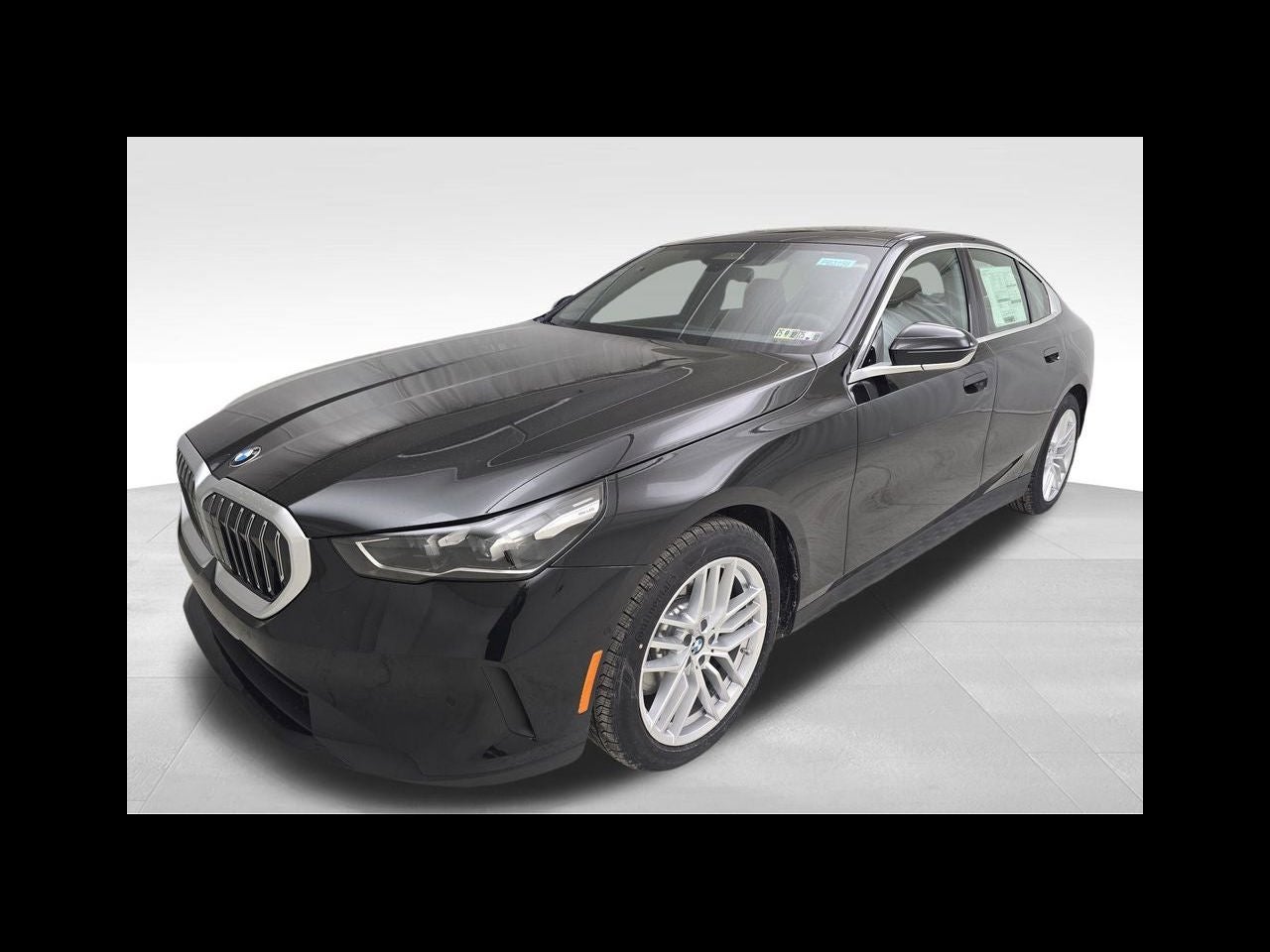 2025 BMW 5 Series 530i xDrive