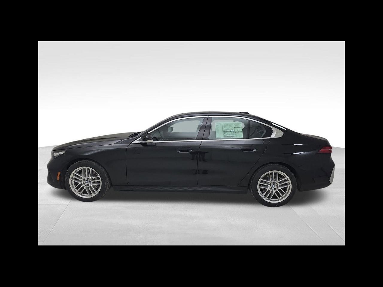 2025 BMW 5 Series 530i xDrive