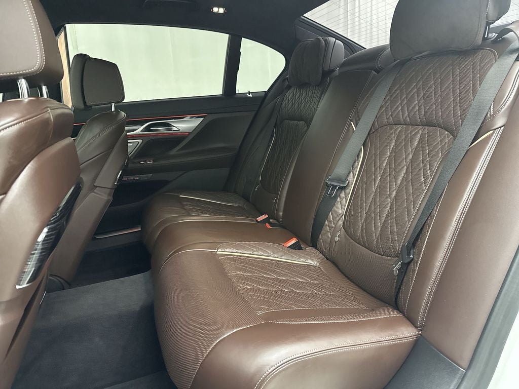 2022 BMW 7 Series 750i xDrive