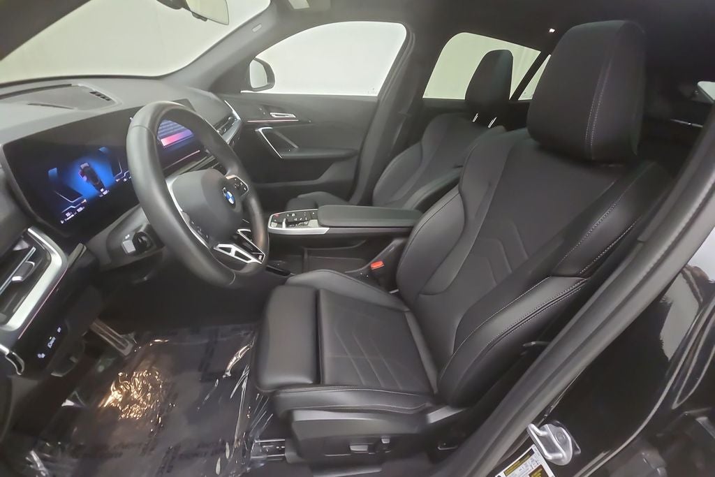 2025 BMW X2 xDrive28i