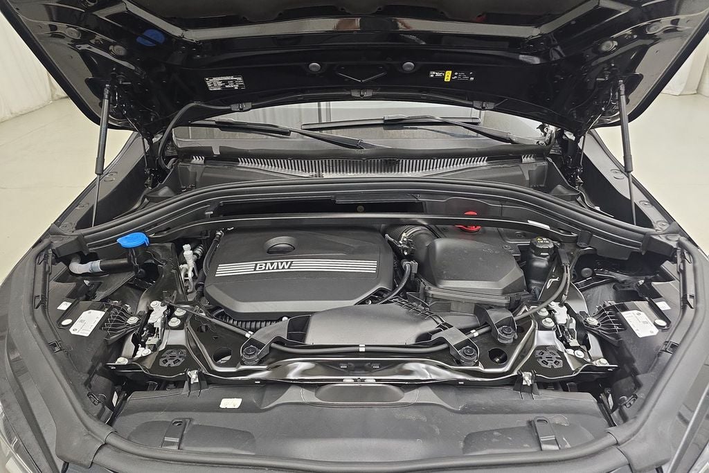 2025 BMW X2 xDrive28i