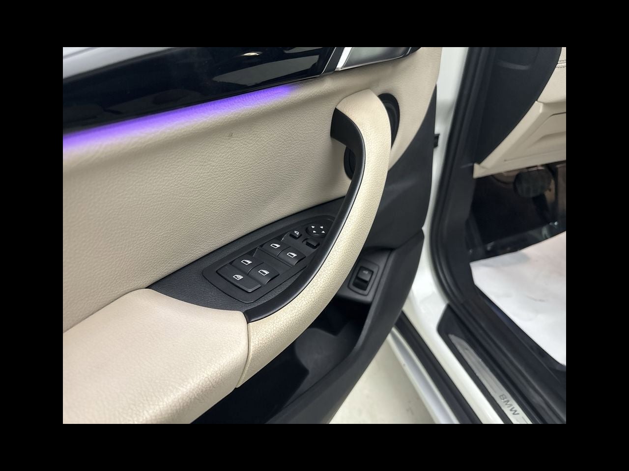 2020 BMW X1 xDrive28i