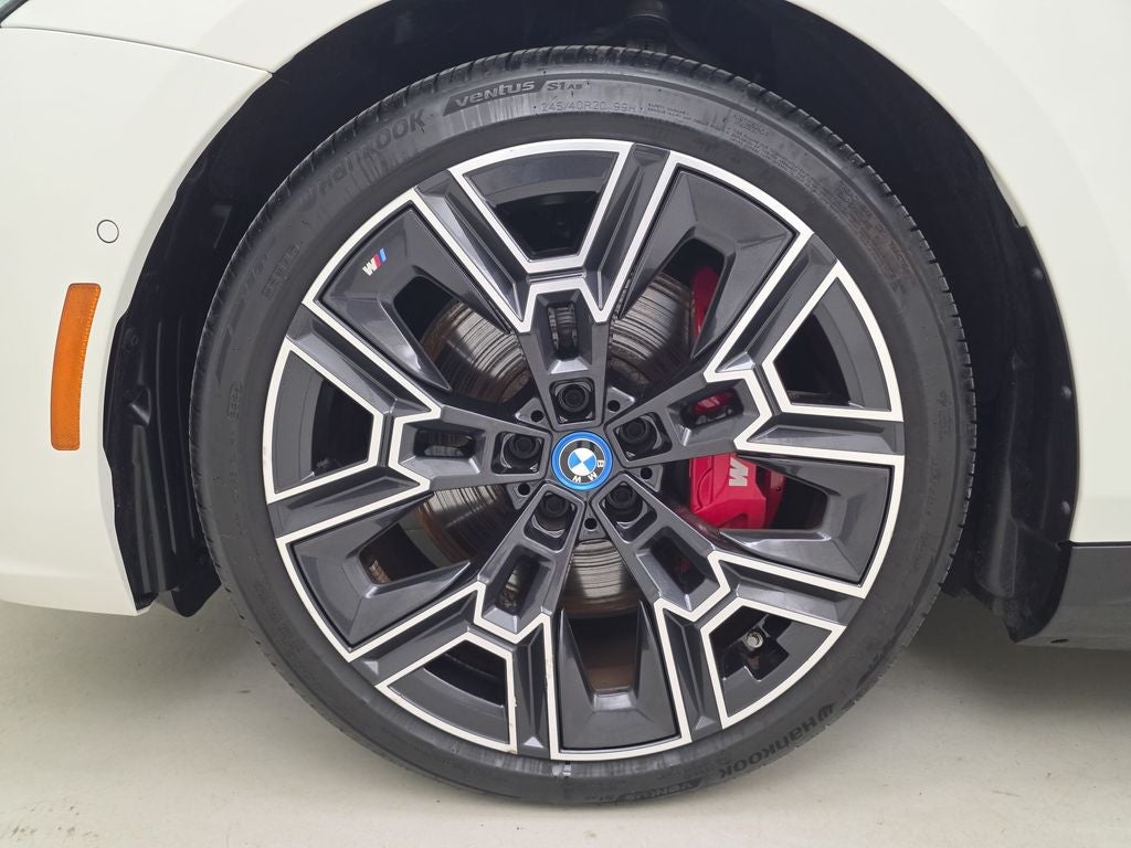 2025 BMW i5 xDrive40