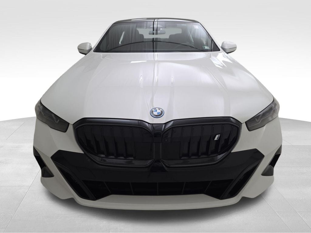 2025 BMW i5 xDrive40