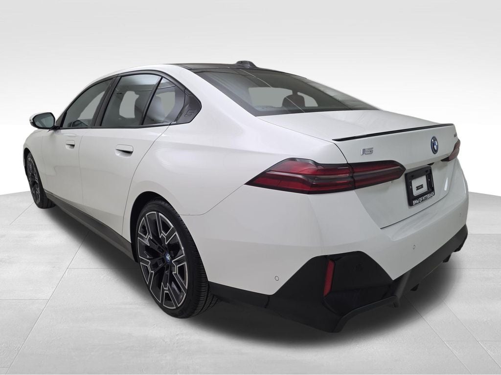 2025 BMW i5 xDrive40