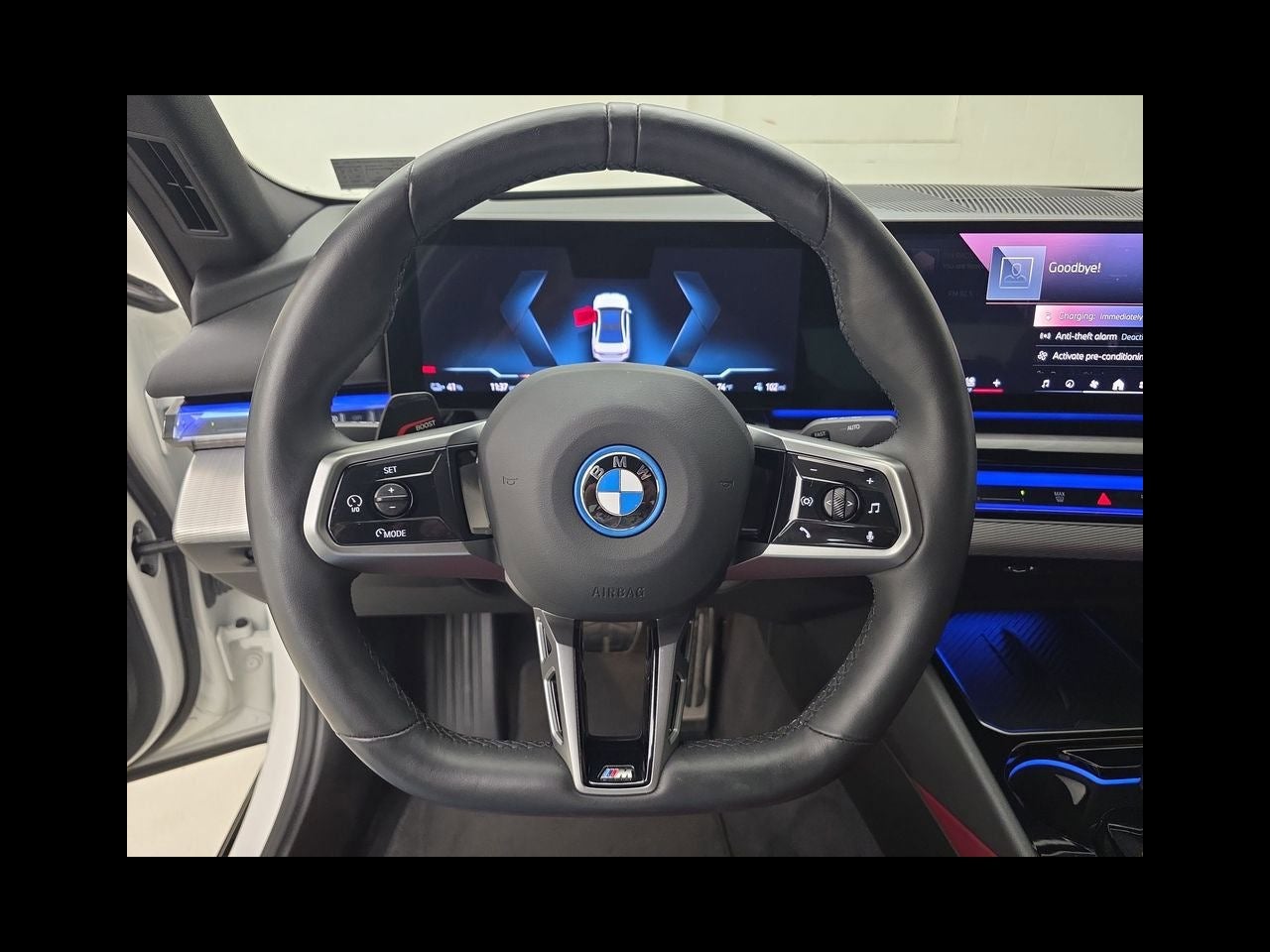 2025 BMW i5 xDrive40