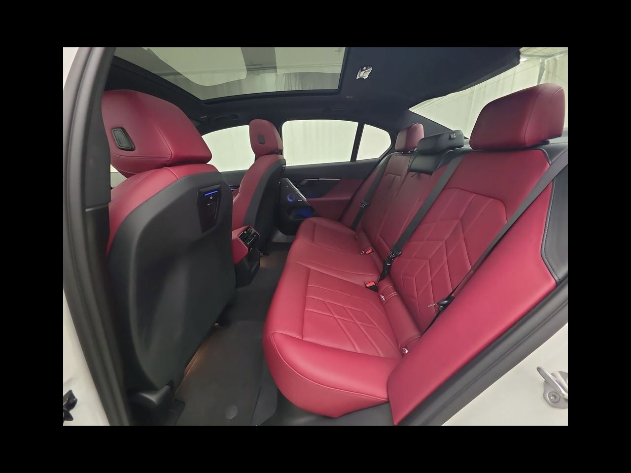 2025 BMW i5 xDrive40