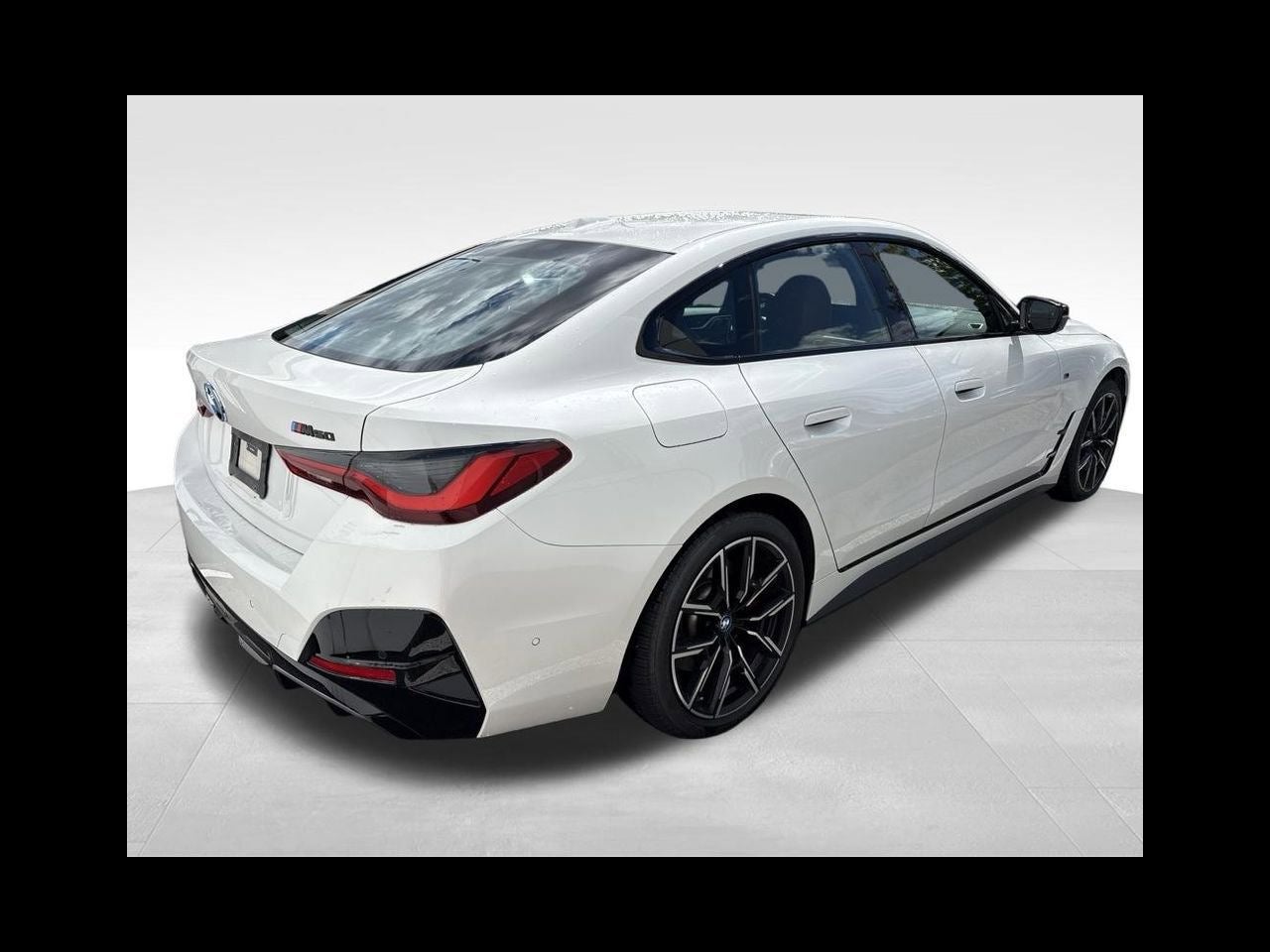 2024 BMW i4 M50