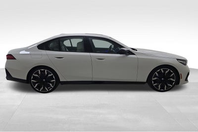 2024 BMW i5 M60
