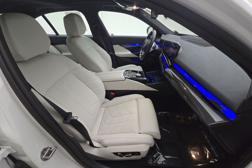 2024 BMW i5 M60