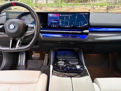 2024 BMW i5 M60