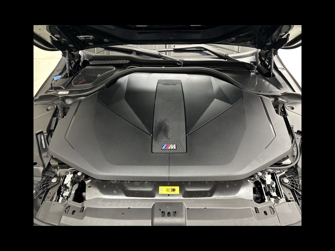 2024 BMW i5 M60