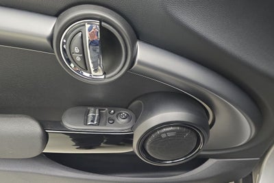 2024 MINI Cooper SE Electric Cooper SE