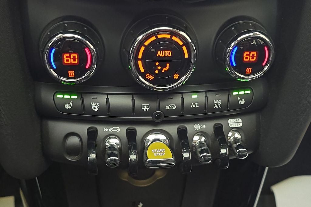 2024 MINI Cooper SE Electric Cooper SE