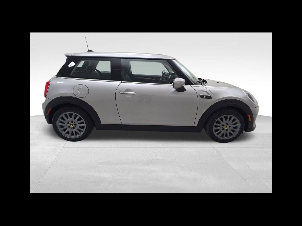 2024 MINI Cooper SE Electric Cooper SE