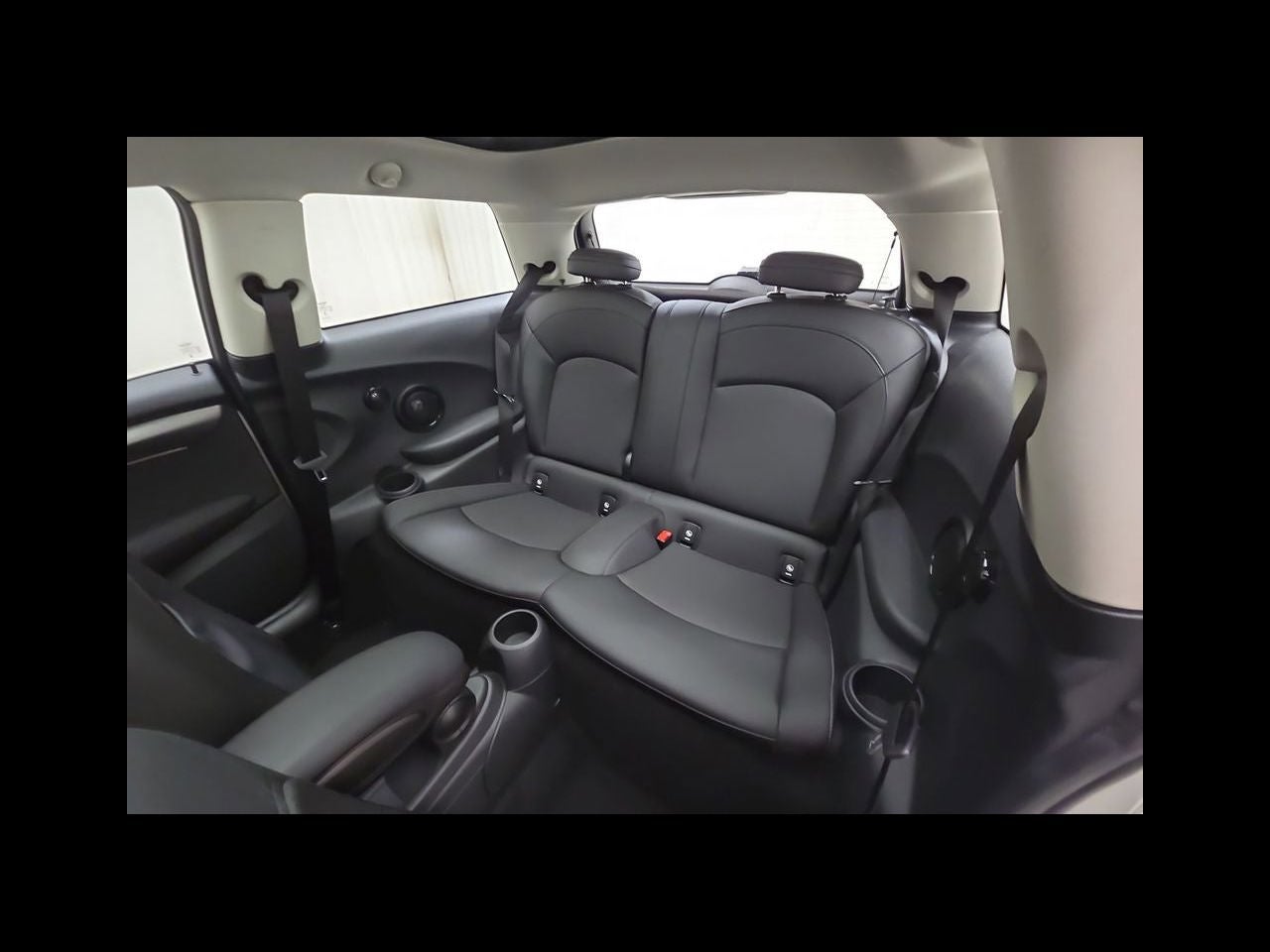 2024 MINI Cooper SE Electric Cooper SE