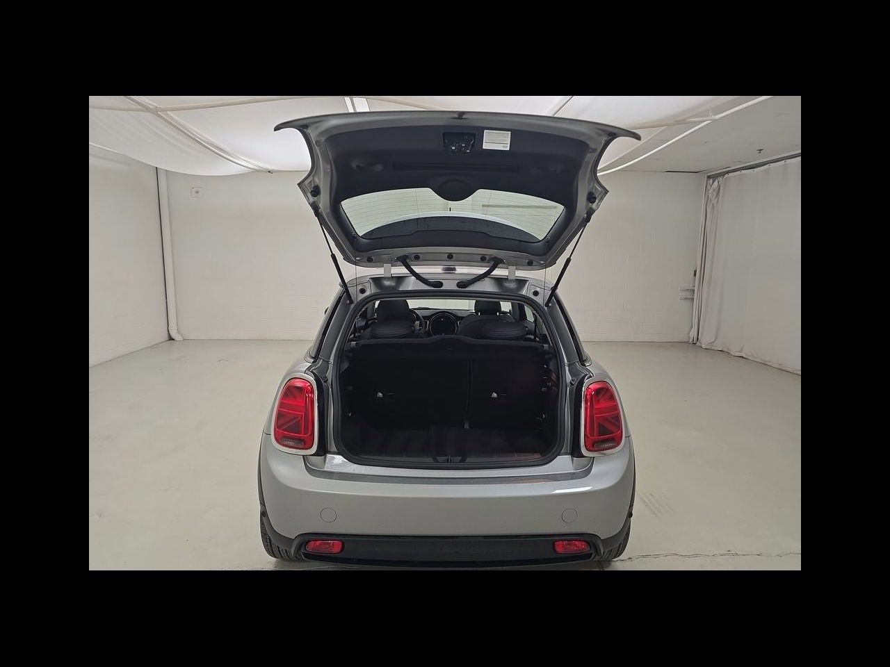 2024 MINI Cooper SE Electric Cooper SE
