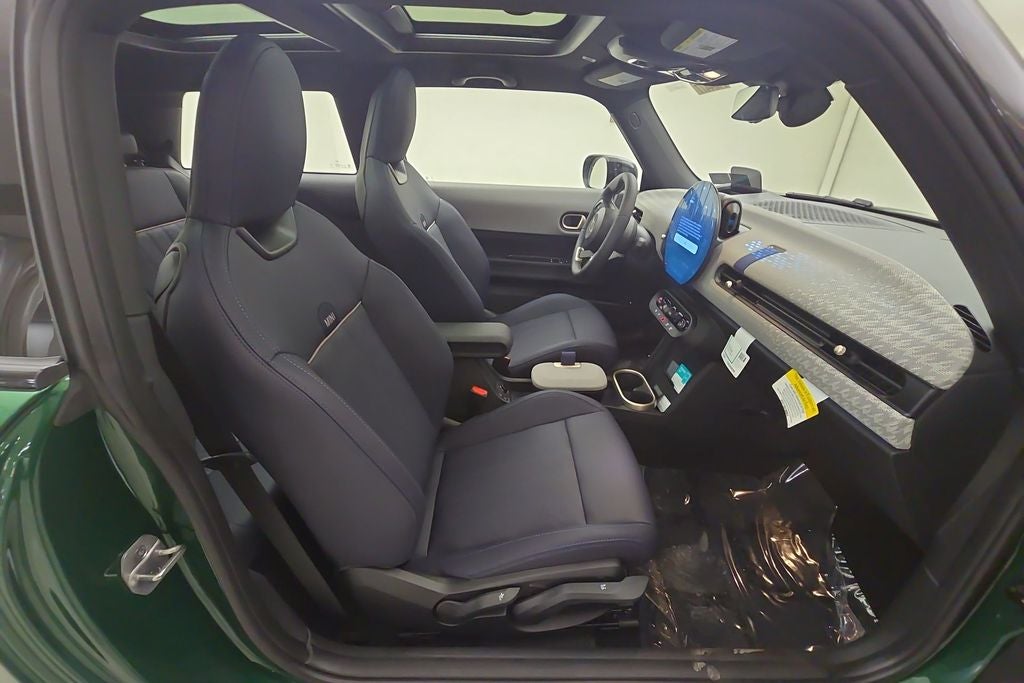 2026 MINI Cooper SIGNATURE PLUS