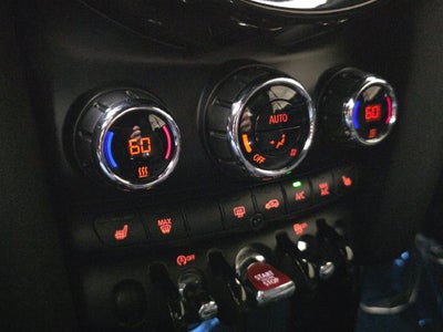 2022 MINI Cooper SIGNATURE