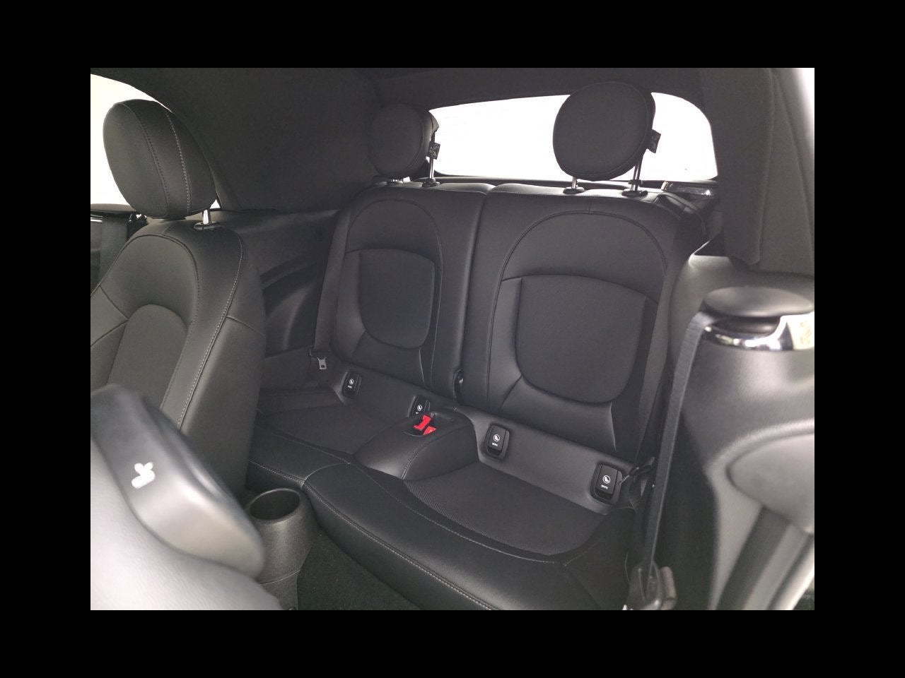 2022 MINI Cooper SIGNATURE