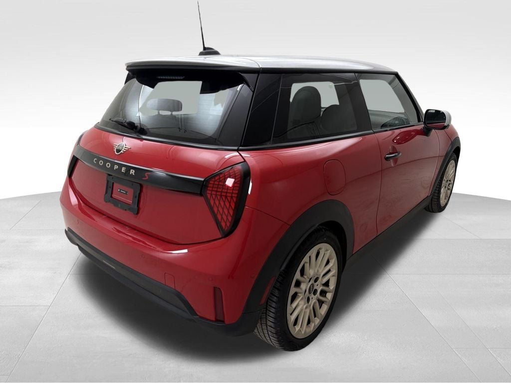2025 MINI Cooper S Iconic