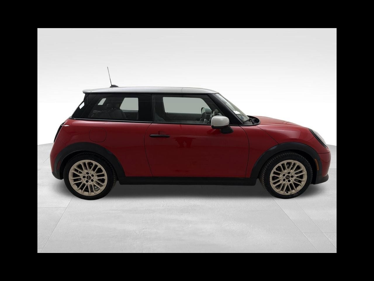 2025 MINI Hardtop 2 Door S - Photo 38
