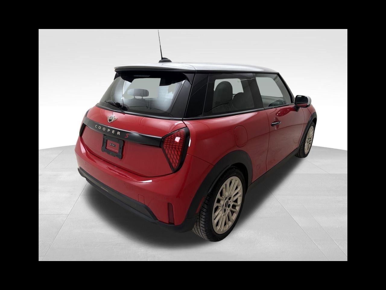 2025 MINI Hardtop 2 Door S - Photo 37