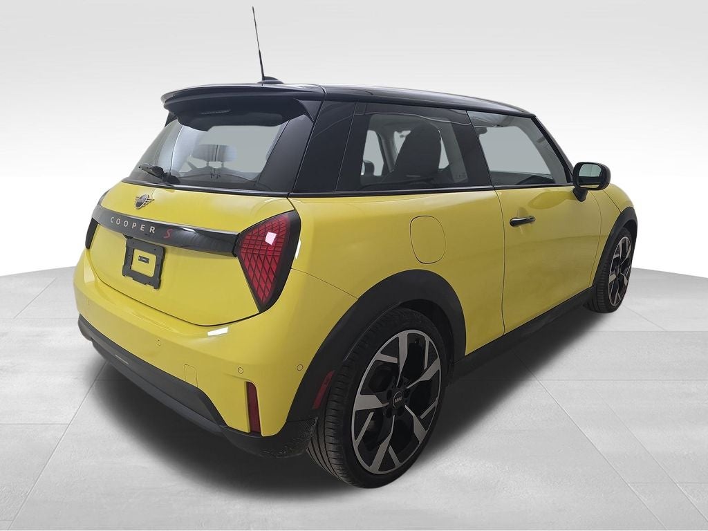 2025 MINI Cooper S Signature Plus