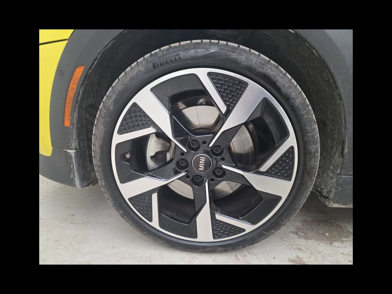 2025 MINI Cooper S Signature Plus