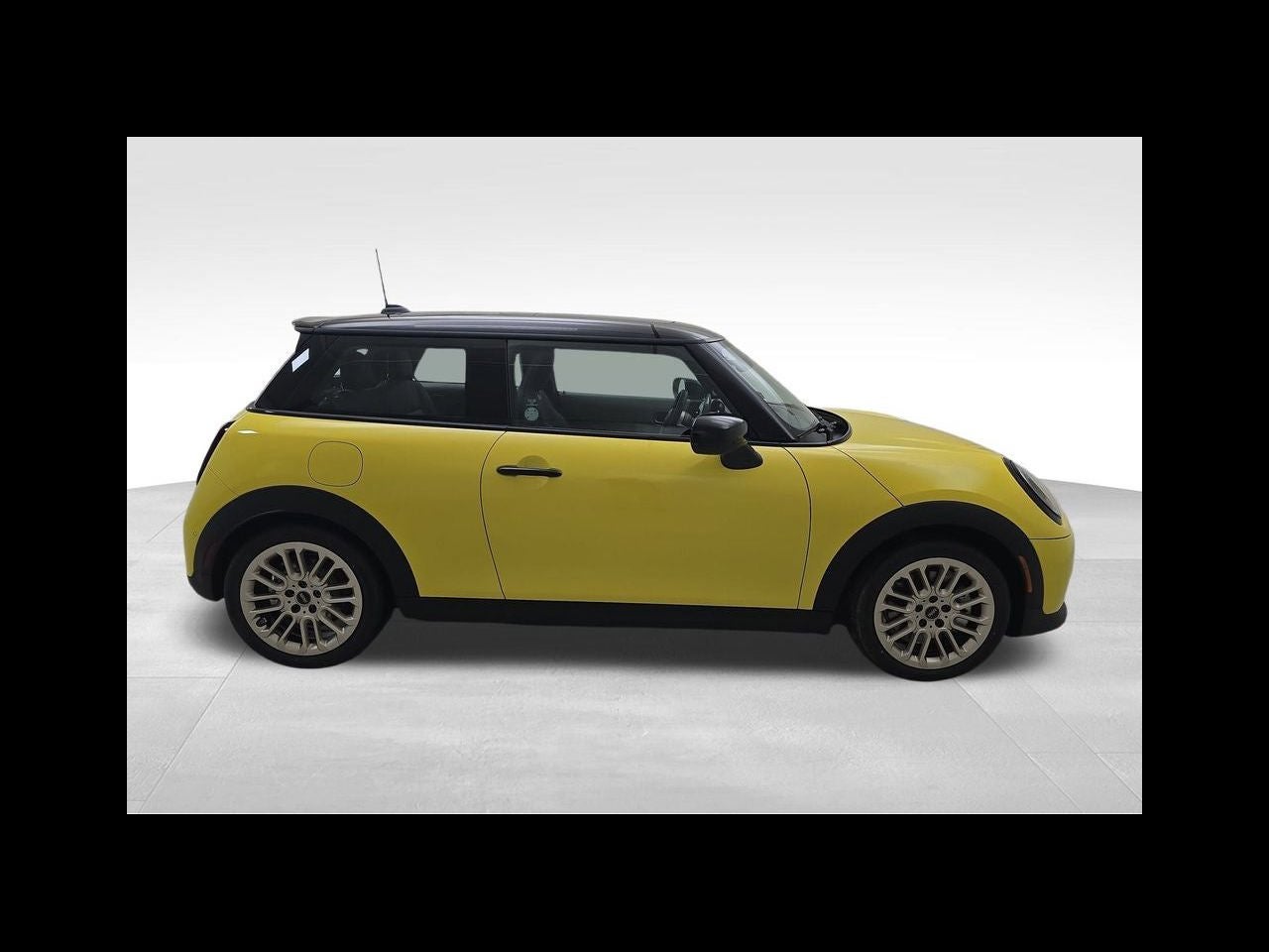 2026 MINI Cooper S SIGNATURE PLUS