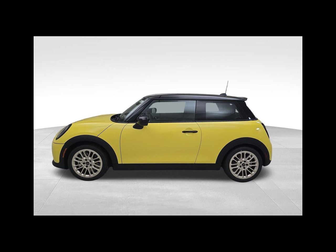 2026 MINI Cooper S SIGNATURE PLUS