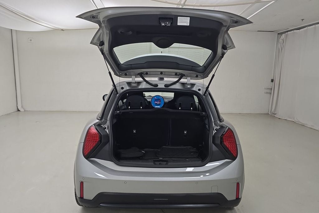 2025 MINI Cooper S Iconic
