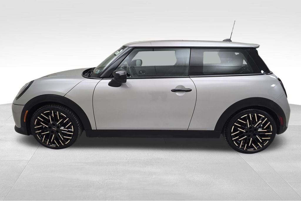 2025 MINI Cooper S Iconic