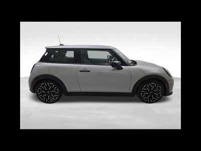 2025 MINI Cooper S Iconic