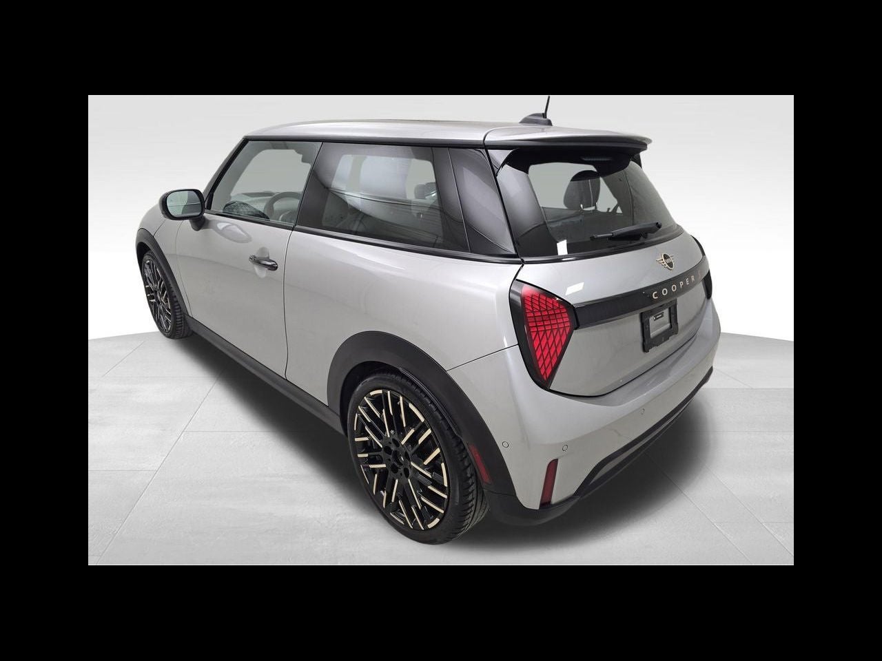 2025 MINI Cooper S Iconic
