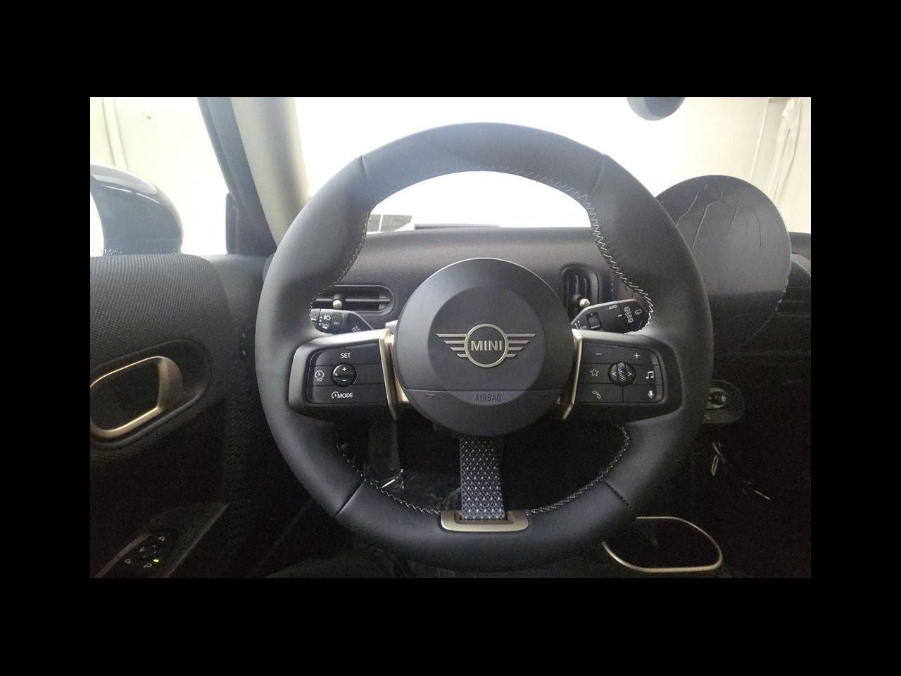 2025 MINI Cooper S ICONIC