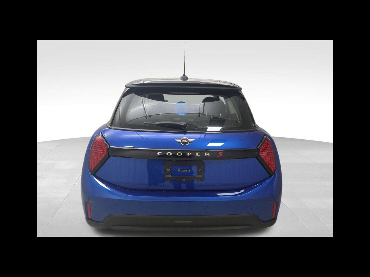 2025 MINI Cooper S ICONIC