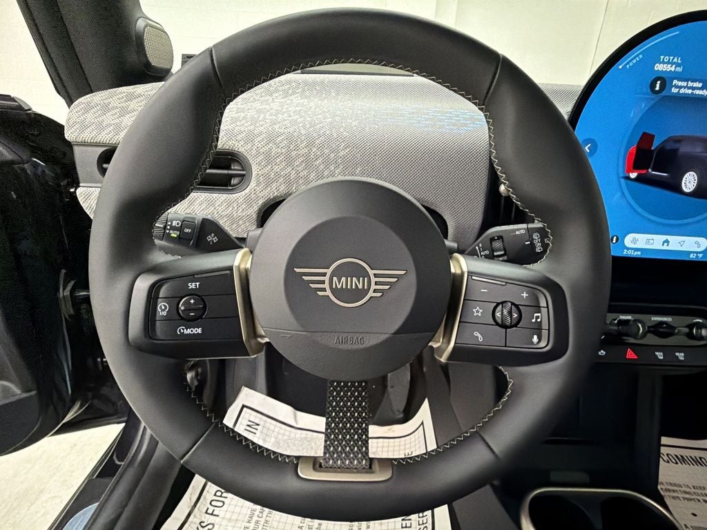 2025 MINI Cooper S Iconic