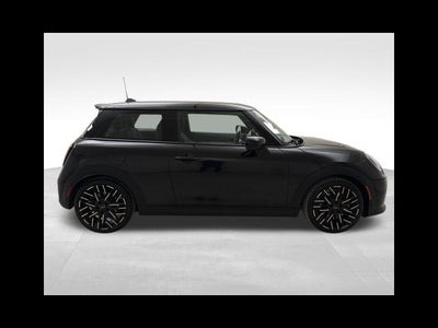 2025 MINI Cooper S Iconic