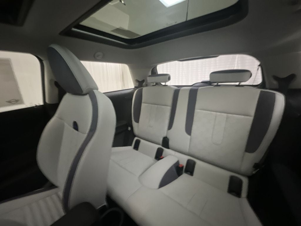 2025 MINI Cooper S Iconic
