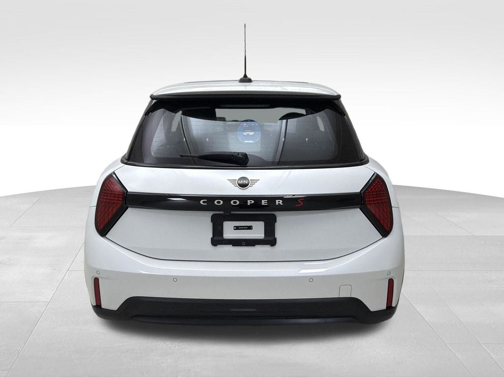 2025 MINI Cooper S Iconic