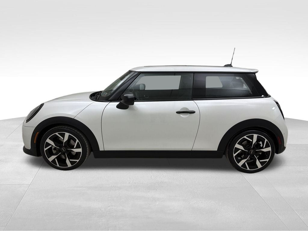 2025 MINI Cooper S Iconic