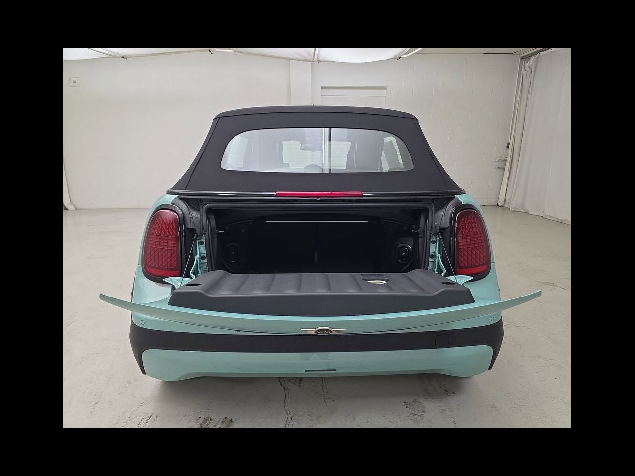 2026 MINI Cooper S SIGNATURE PLUS