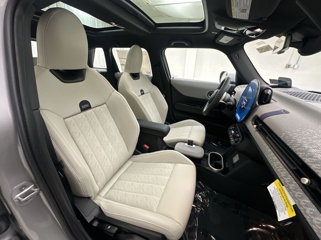 2025 MINI Cooper Cooper
