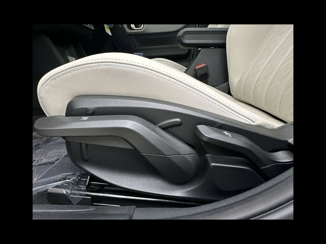 2025 MINI Cooper SIGNATURE PLUS