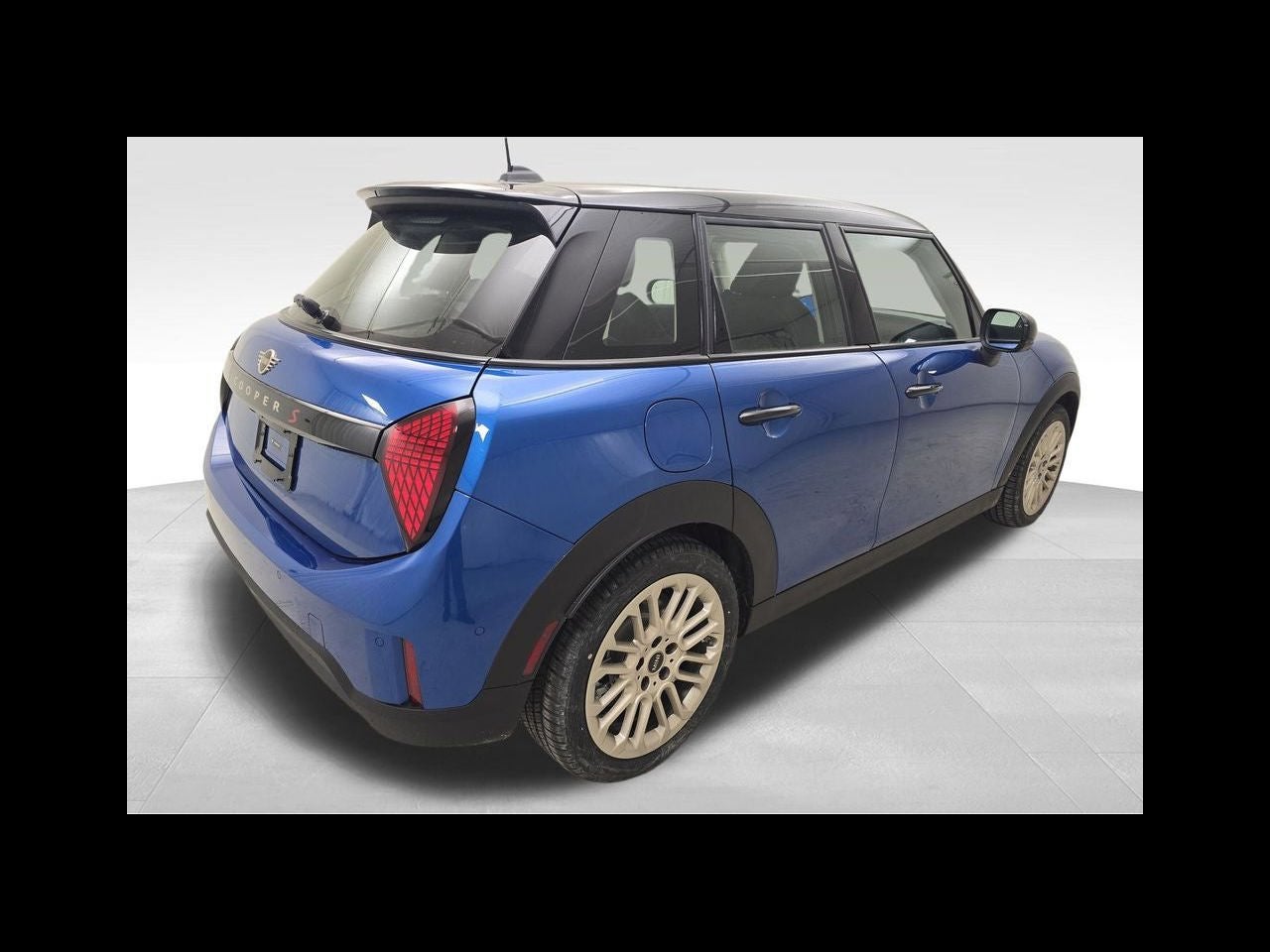 2026 MINI Cooper S ICONIC