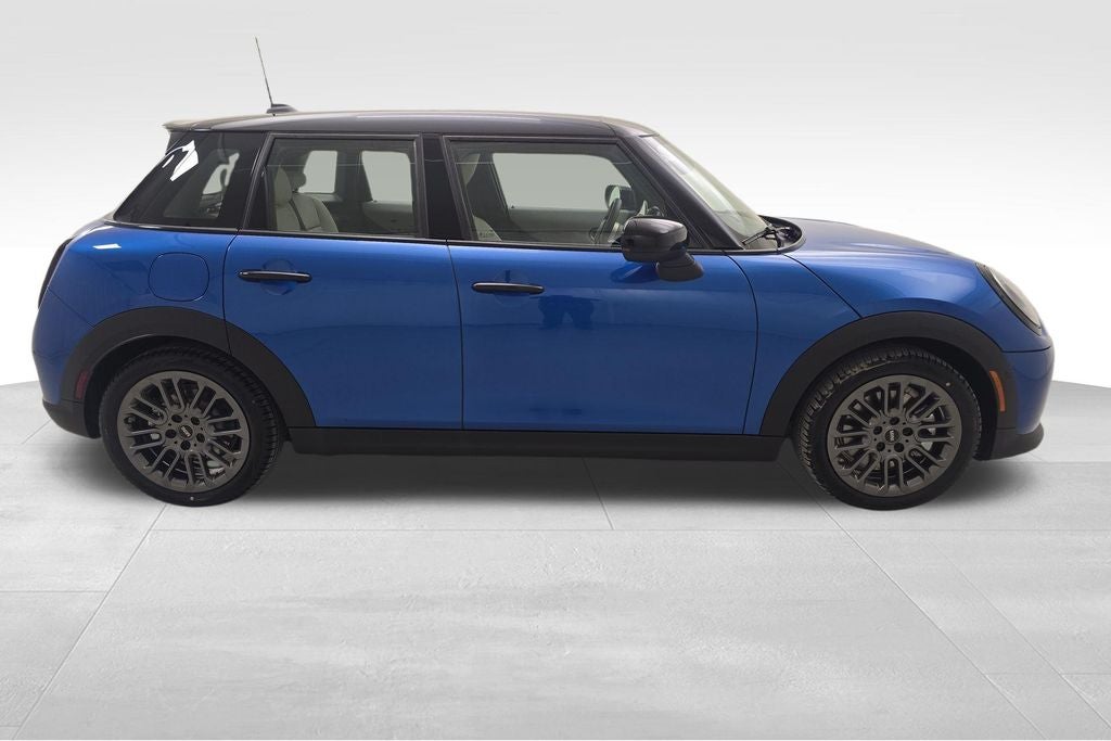 2027 MINI Cooper S Base