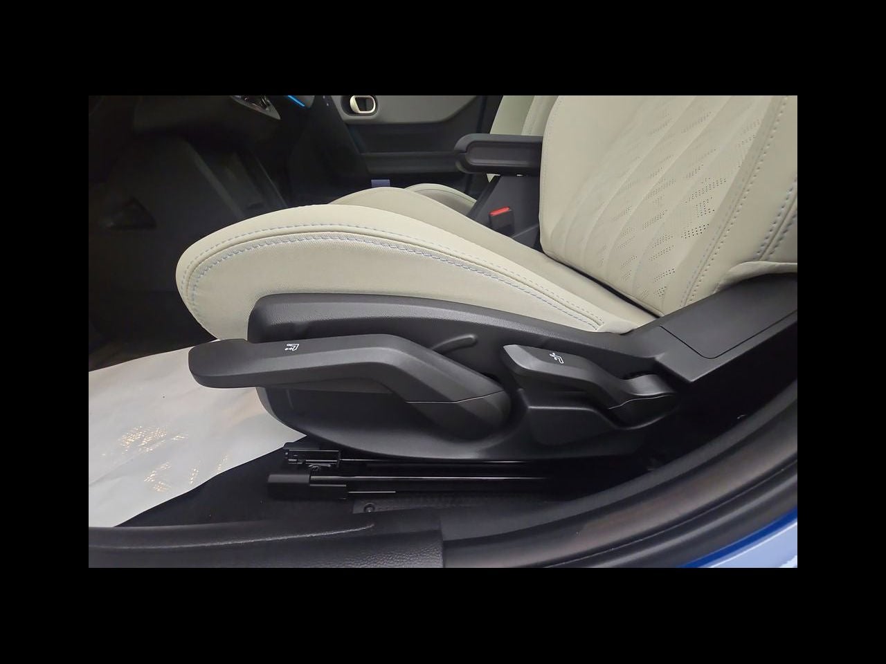2027 MINI Cooper S Base