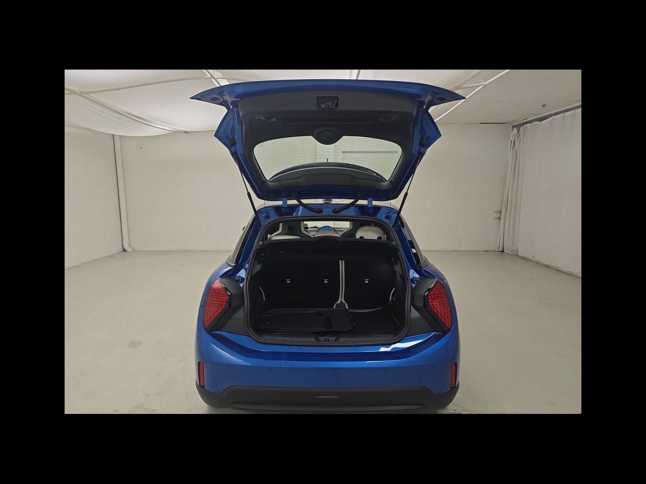 2027 MINI Cooper S Base